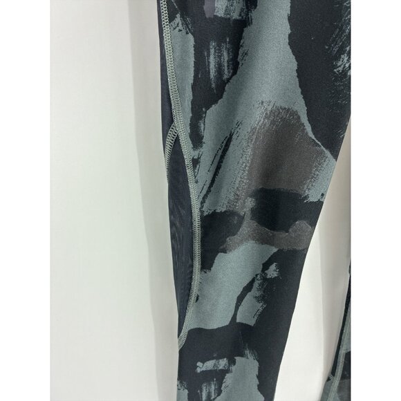 Under Armour Womens S HeatGear Compression Leggings Black Gray Camo Athletic - Picture 2 of 5